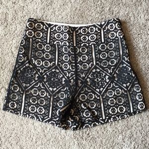 Marciano Hi-waist lace shorts